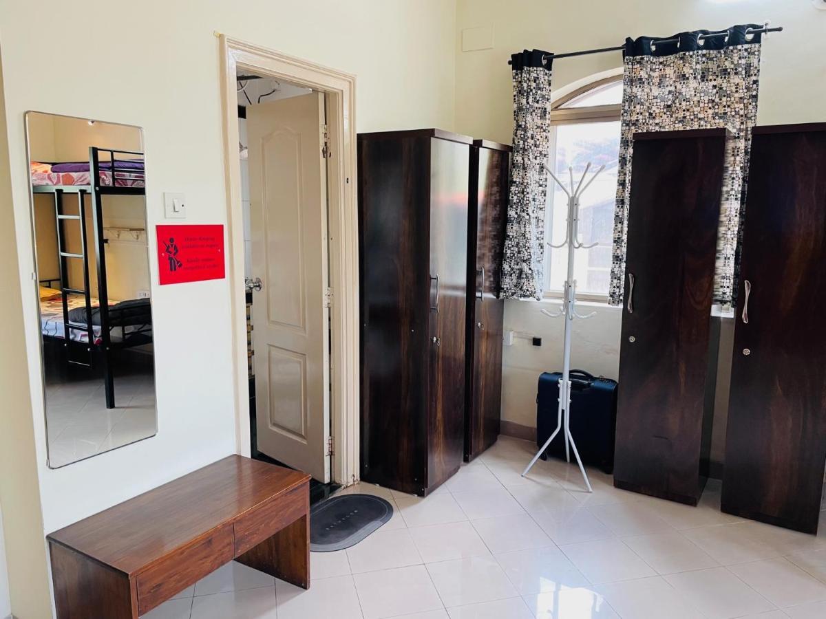 Hostel Lifespace- Twin Bungalow With Pods, Bunks, Private Rooms, Cowork & Cafe 浦那 外观 照片